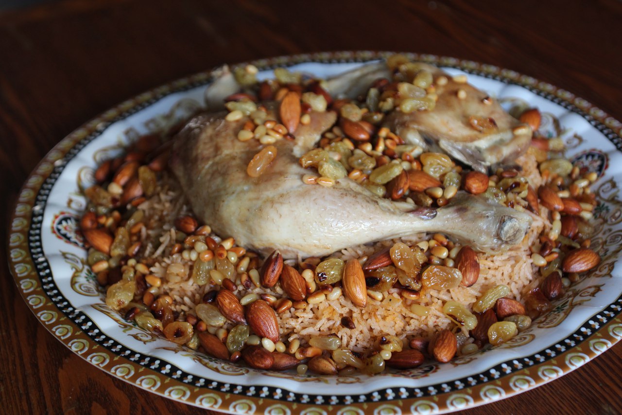 Курица по-арабски в духовке с орехами рецепт